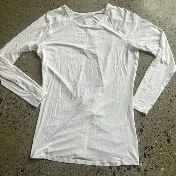White long sleeve Lulu Lemon active wear, size 4 - Picture 2 of 4